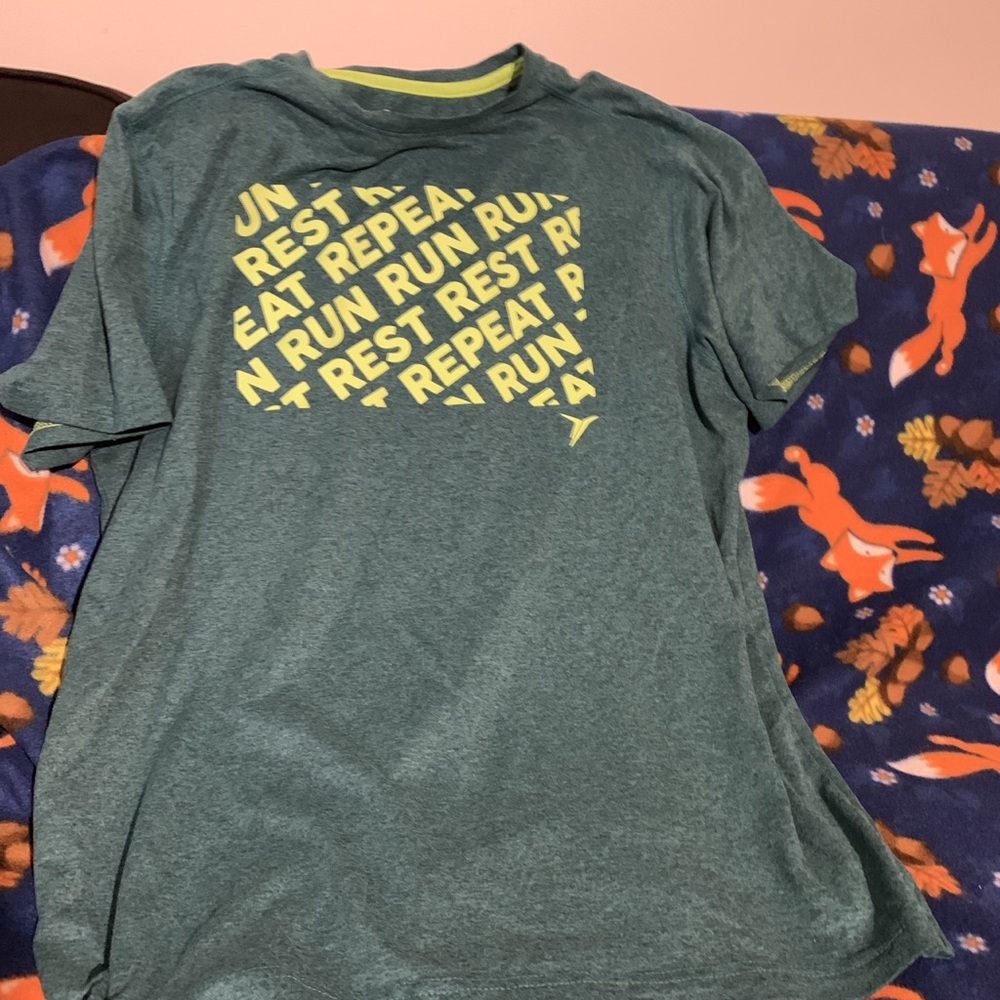 Old navy athletic shirt